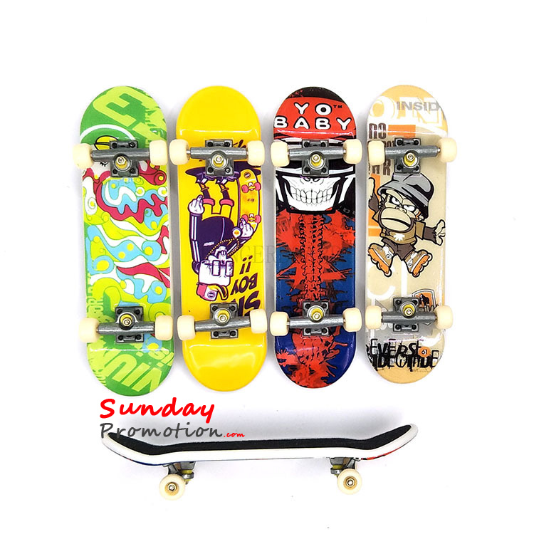 Custom Finger Skateboards with Logo Print Cheap Mini Fingerboards for Toy
