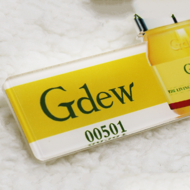 Custom Made Name Badges Online Acrylic Product Tags with Logo Print 7