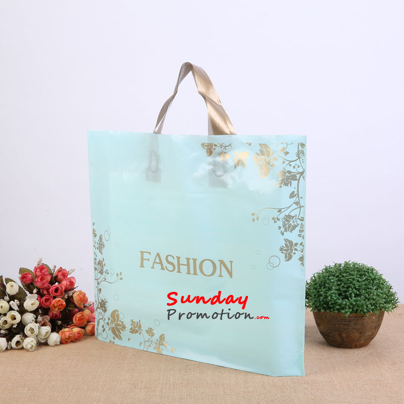 Medium Frosted Plastic Shopper Cheap Custom Made Plastic Bag with Handle for Cloth