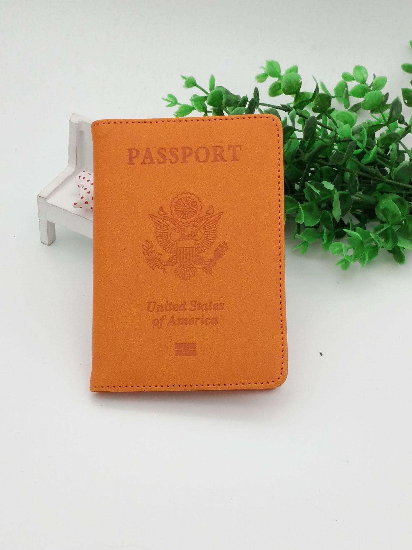 Custom Promotional RFID Passport Cover Faux Leather Cheap Passport Shield