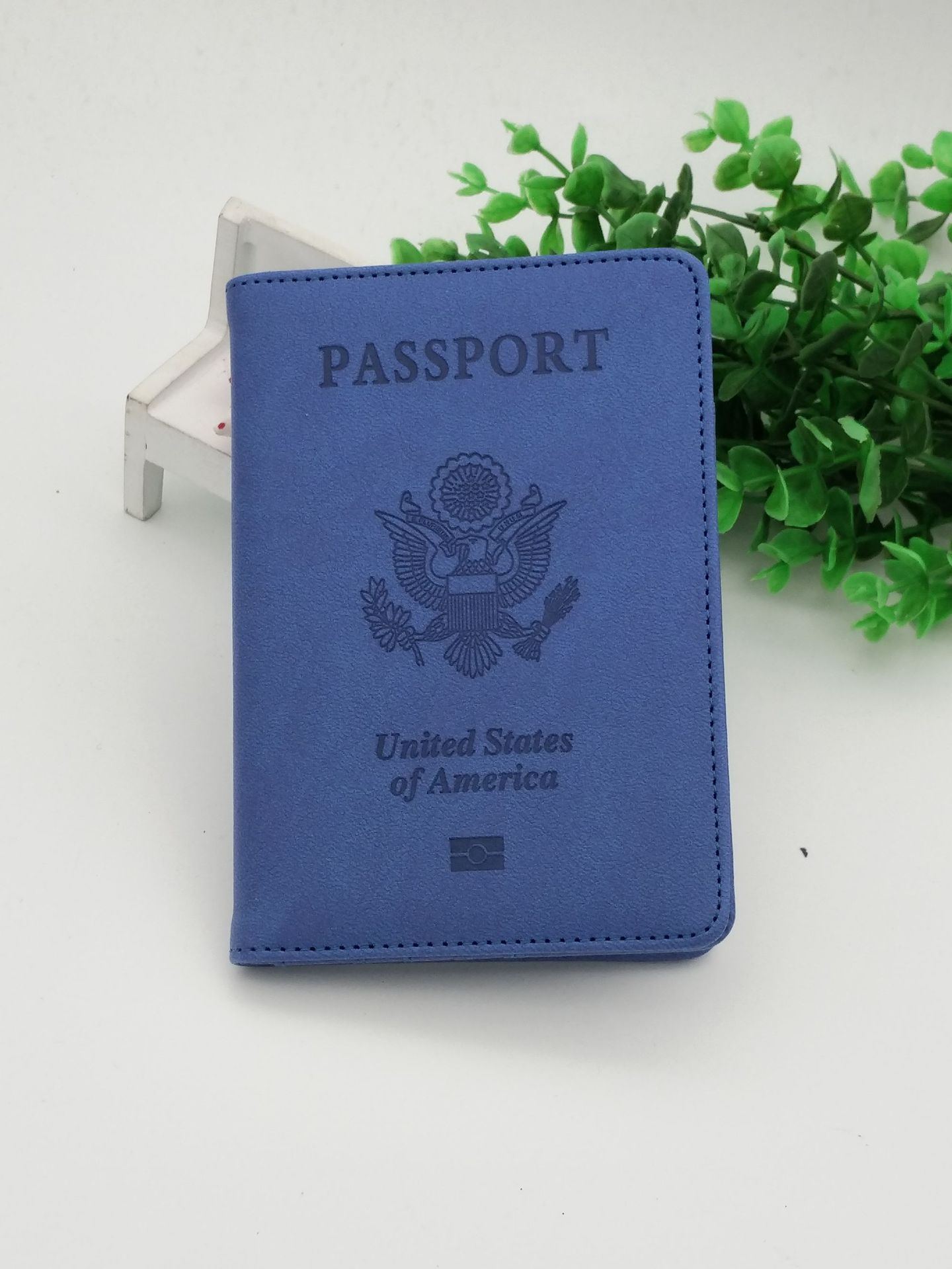 Custom Promotional RFID Passport Cover Faux Leather Cheap Passport Shield